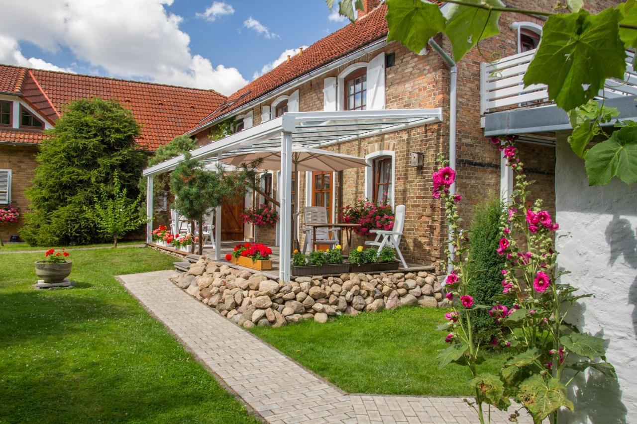 Pension Zur Scheune Plau am See Exteriör bild